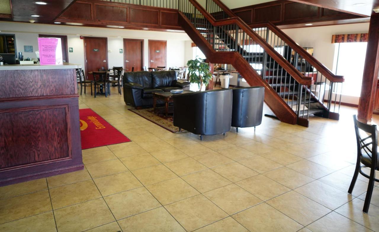 Econo Lodge Inn & Suites Kearney Ngoại thất bức ảnh