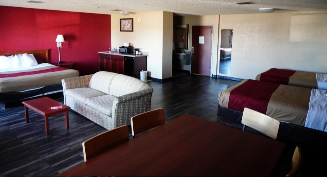 Econo Lodge Inn & Suites Kearney Ngoại thất bức ảnh