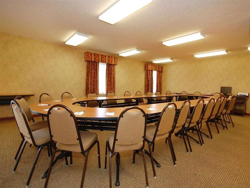 Econo Lodge Inn & Suites Kearney Ngoại thất bức ảnh