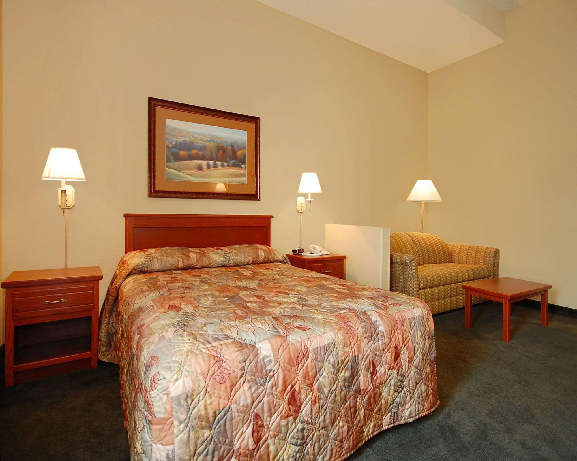 Econo Lodge Inn & Suites Kearney Ngoại thất bức ảnh
